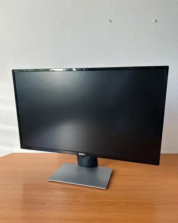 Dell SE2717H – 27 palců Full HD IPS, 75Hz, FreeSync