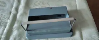 Vintage držák toaletního papiru