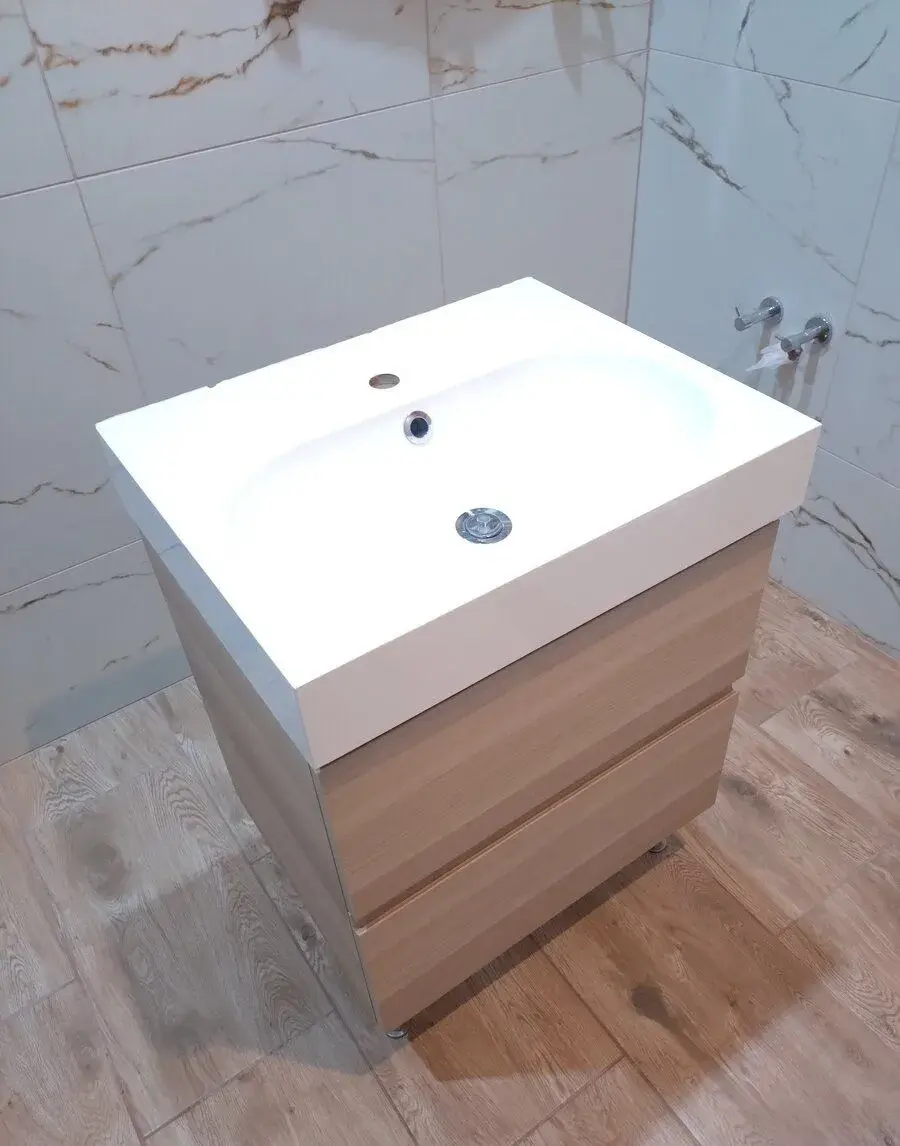 Koupelnová skřínka s umyvadlem Ikea