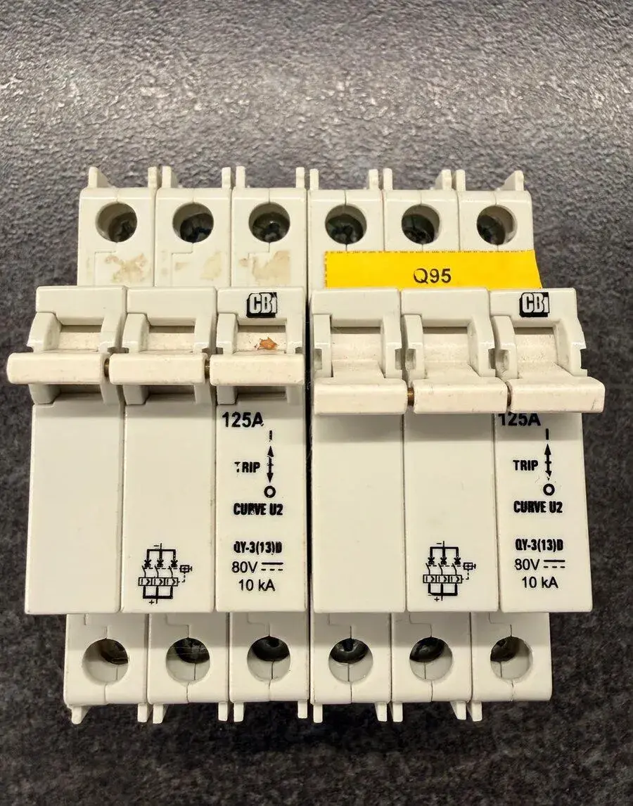 DC Jistič CBI QY-3(13)D 125A 80V – pro FVE / baterie (2 ks)