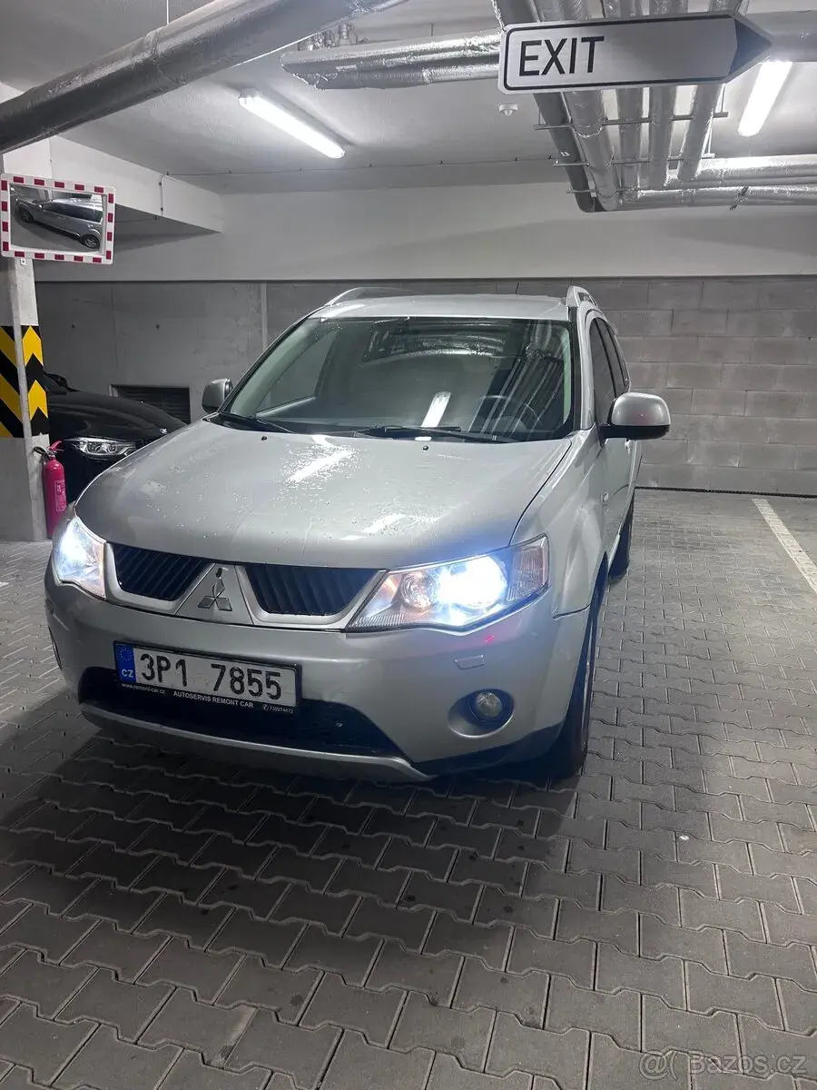 Mitsubishi Outlander – 2008