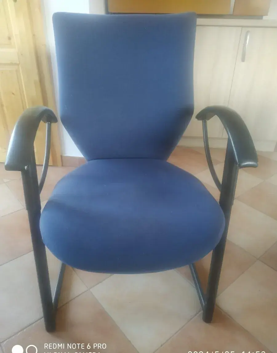 12 ks židlí