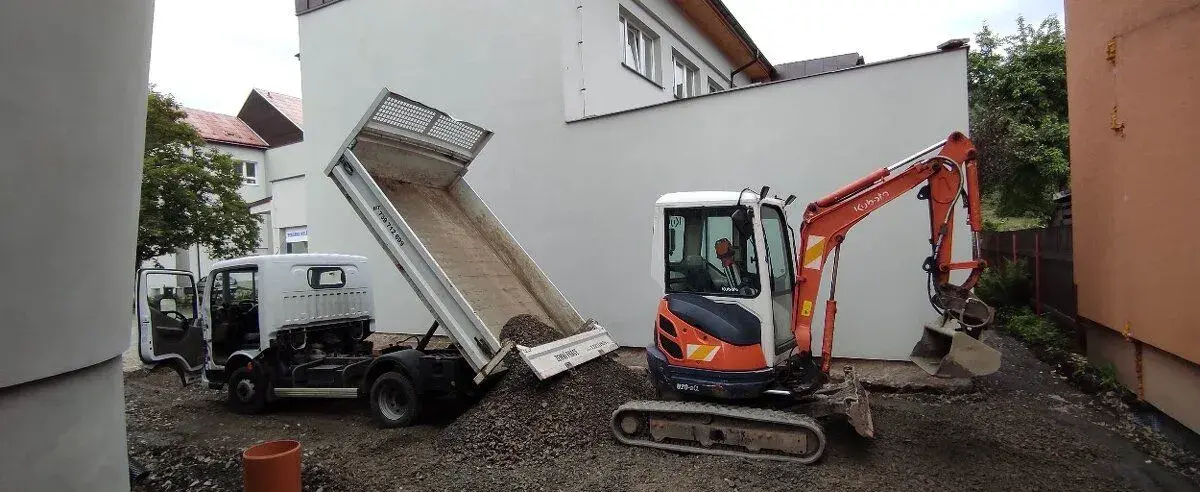 Zemní a výkopové práce