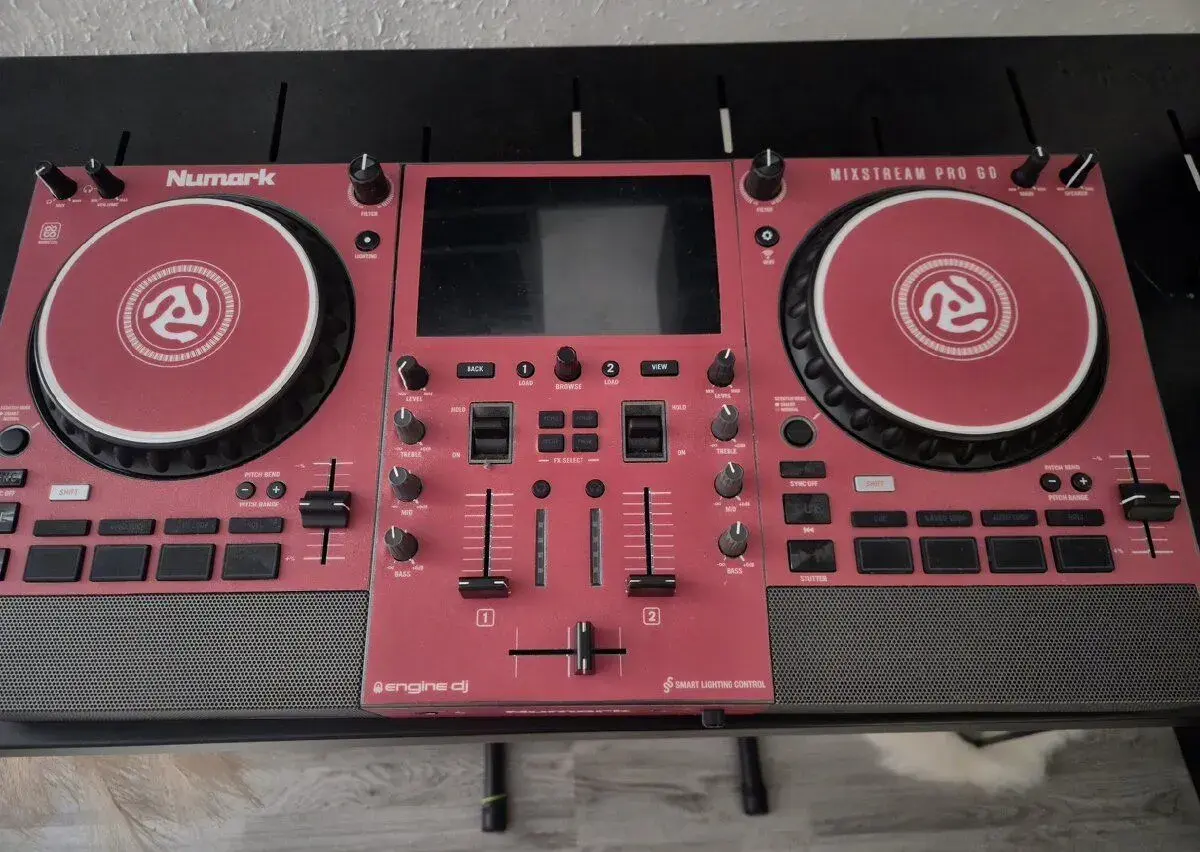 Numark mixstream PRO GO