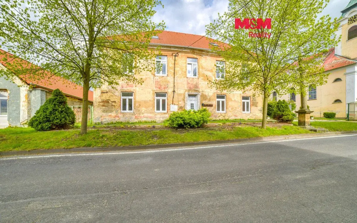 Prodej nájemního domu, 300 m², Nový Kostel