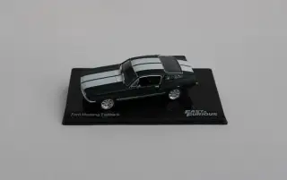 Ford Mustang 1:43 Fast & Furios