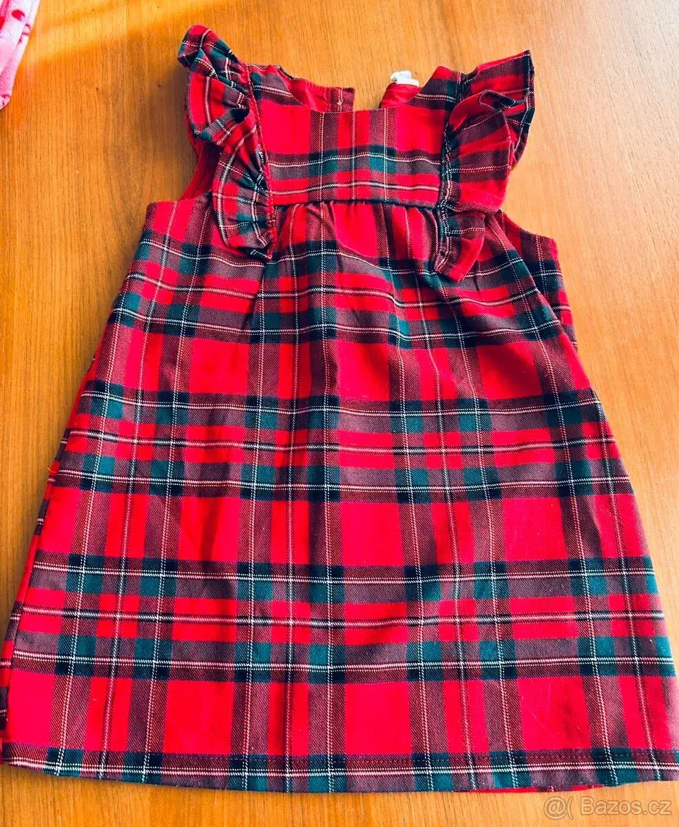 Krásné šaty 👗 vzaté na 1 akci 86–91 cm / 18–24 měsíců