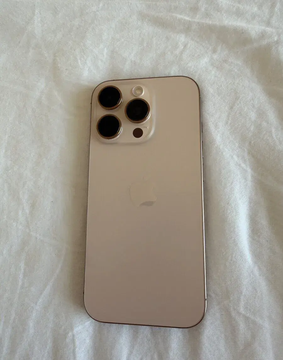 Apple Iphone 16 pro
