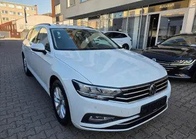 Volkswagen Passat – 2023, 154 530 km