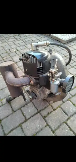 Motor z hasičské elektrocentrály 4kw NDR