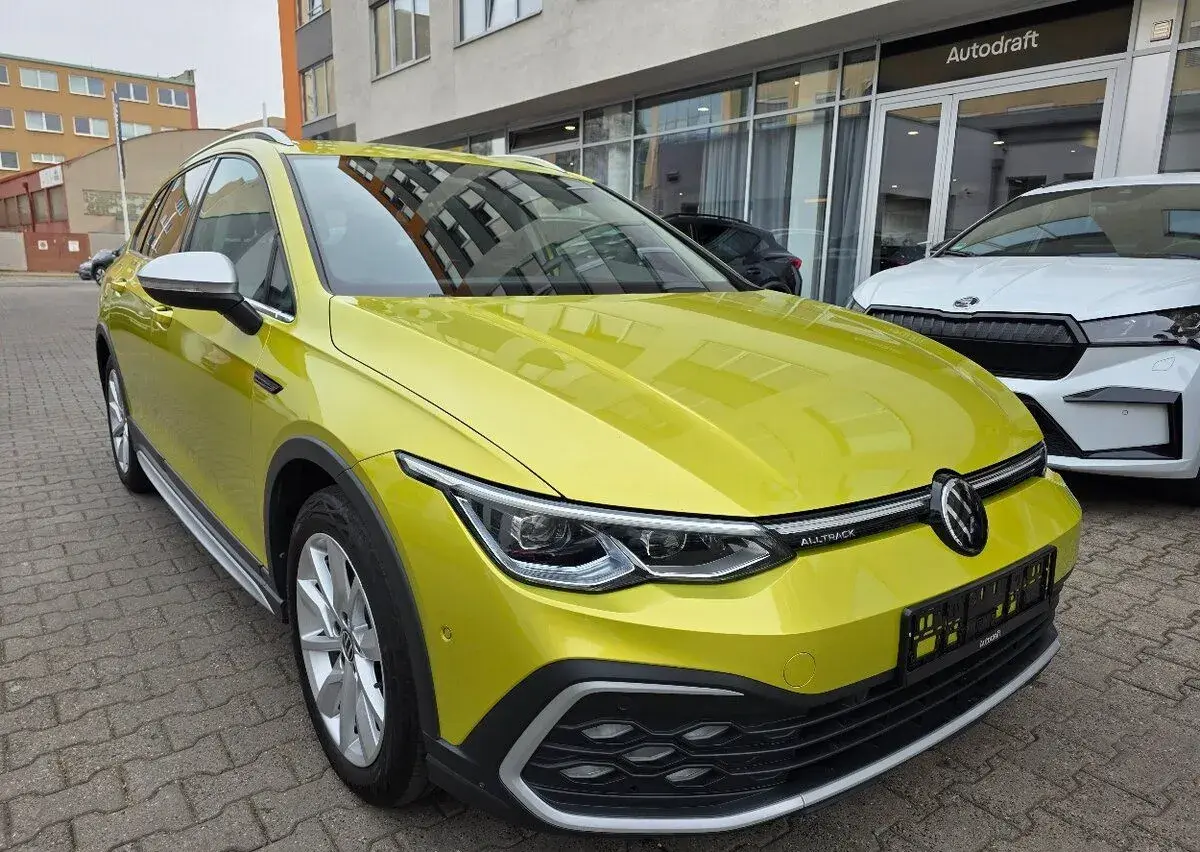 Volkswagen Golf – 2021, 111 482 km