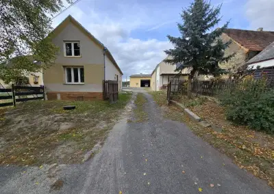Domek + Dilna 200m2 + Hospodářska budova Pozemek 1850m2