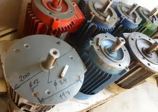 elektromotor přírubový 380V/1,5kw/1410ot./min