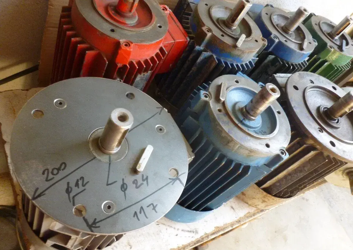 elektromotor přírubový 380V/1,5kw/1410ot./min