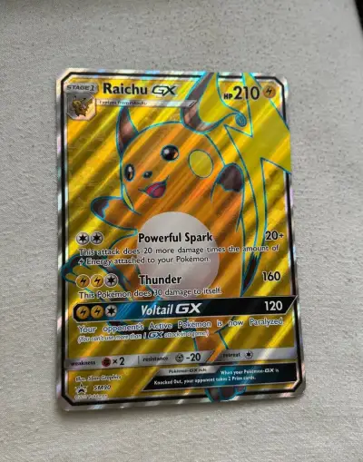 Pokémon karta Raichu GX SM90 Promo – Full Art – stav