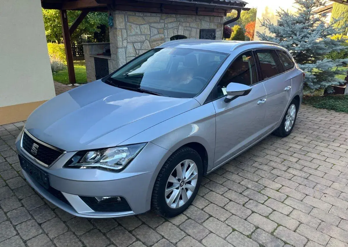 Seat Leon – 2019, 62 695 km