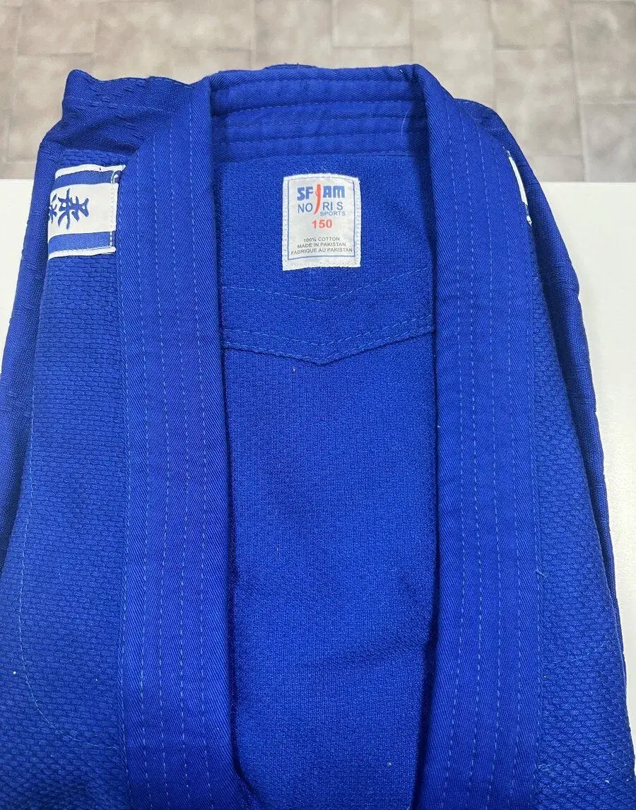 Kimono na judo modré Noris
