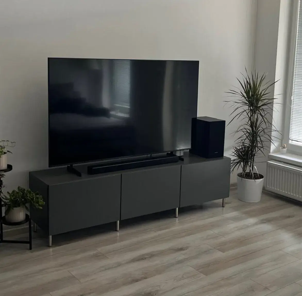 Televize 65" Samsung UE65DU7172