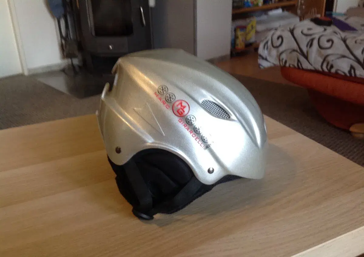Helma 56-58cm