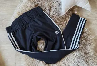 Černé kalhoty Adidas