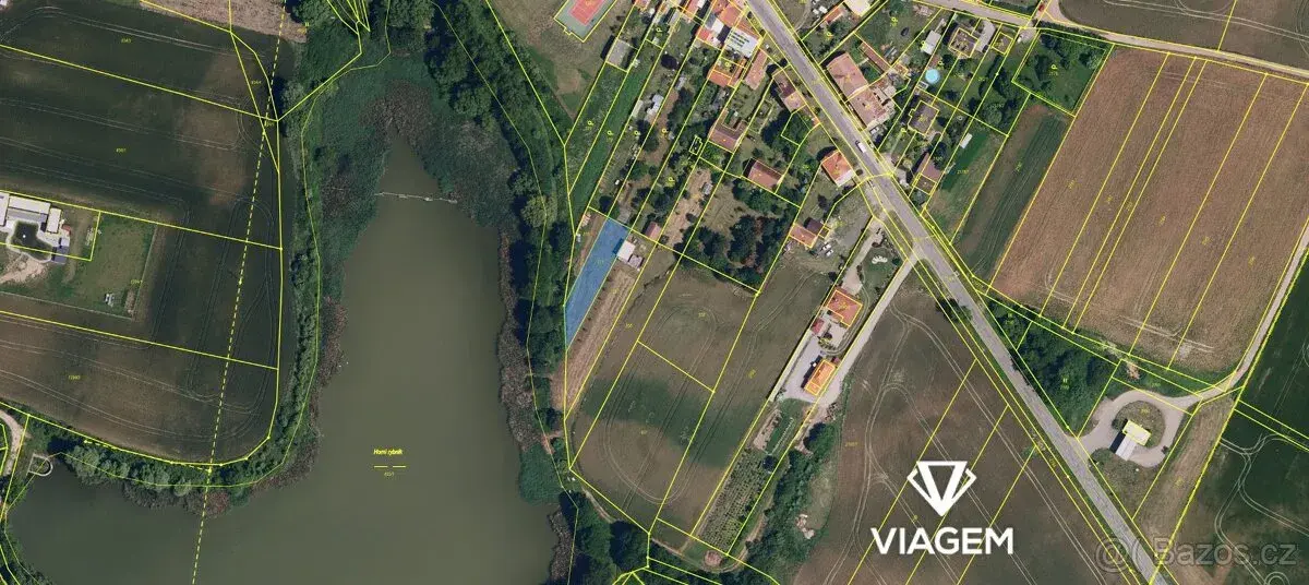 Nemovitost – 695 m², pozemek 695 m²