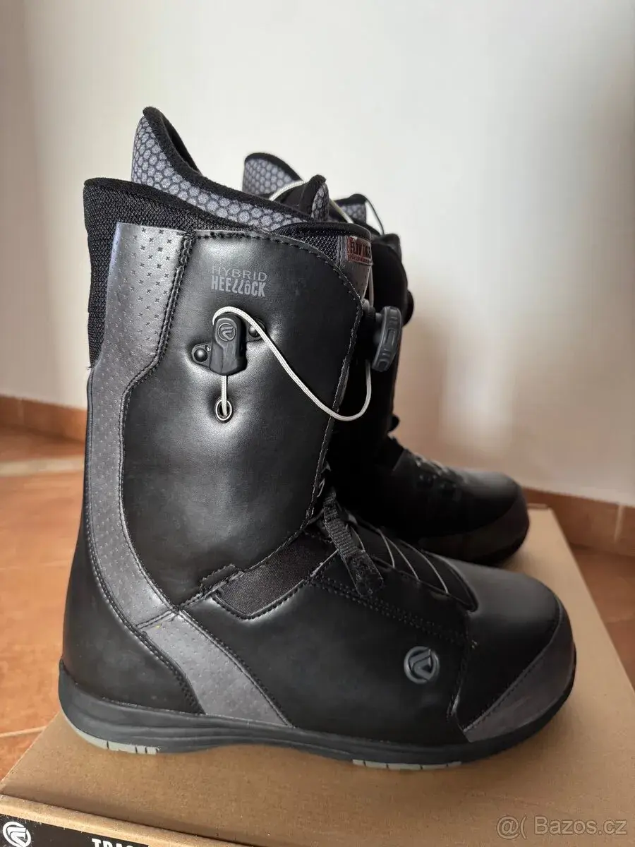 NOVÉ boty na snowboard Flow tracer EUR44