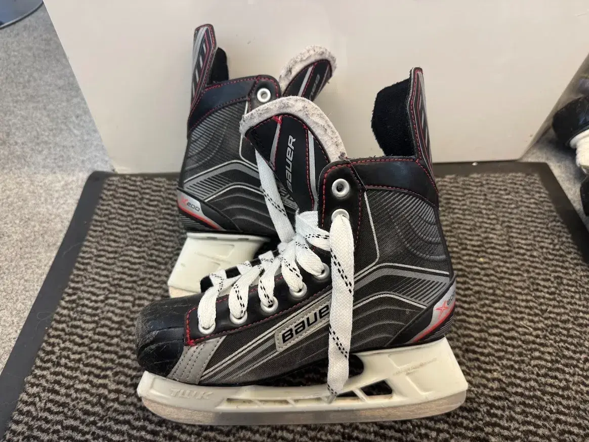 BRUSLE BAUER VAPOR X200, vel. 36/3 D
