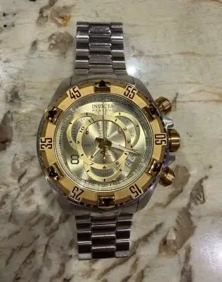Hodinky Invicta