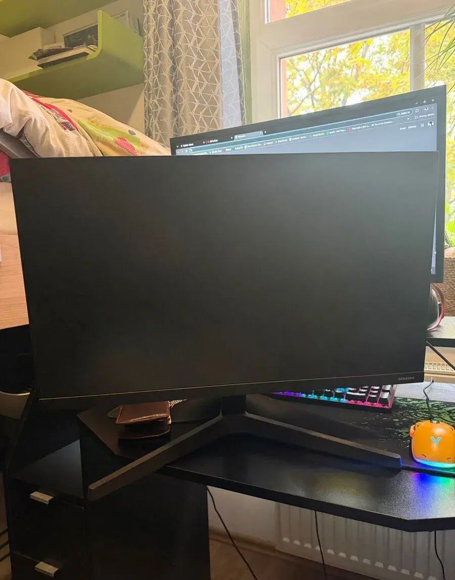LED monitor 24" Samsung F24T350 – IPS, Full HD, 75Hz