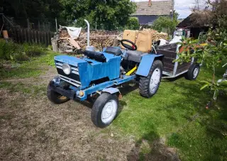 Malotraktor + vlečka. Škoda 1203, v3s, uzávěrka