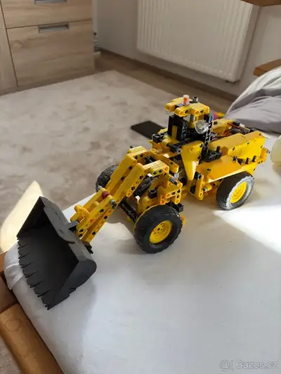Hydraulický nakladač