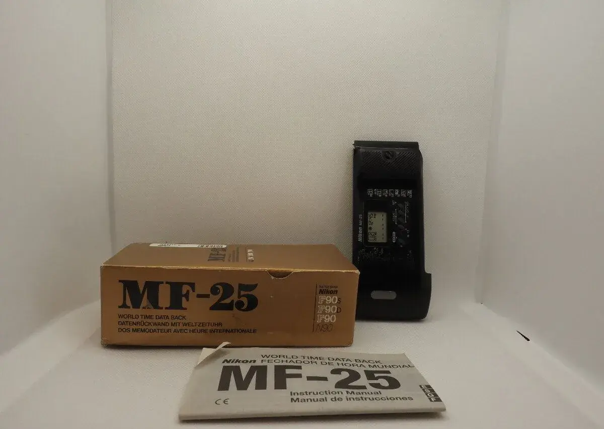 Datová stěna Nikon MF-25