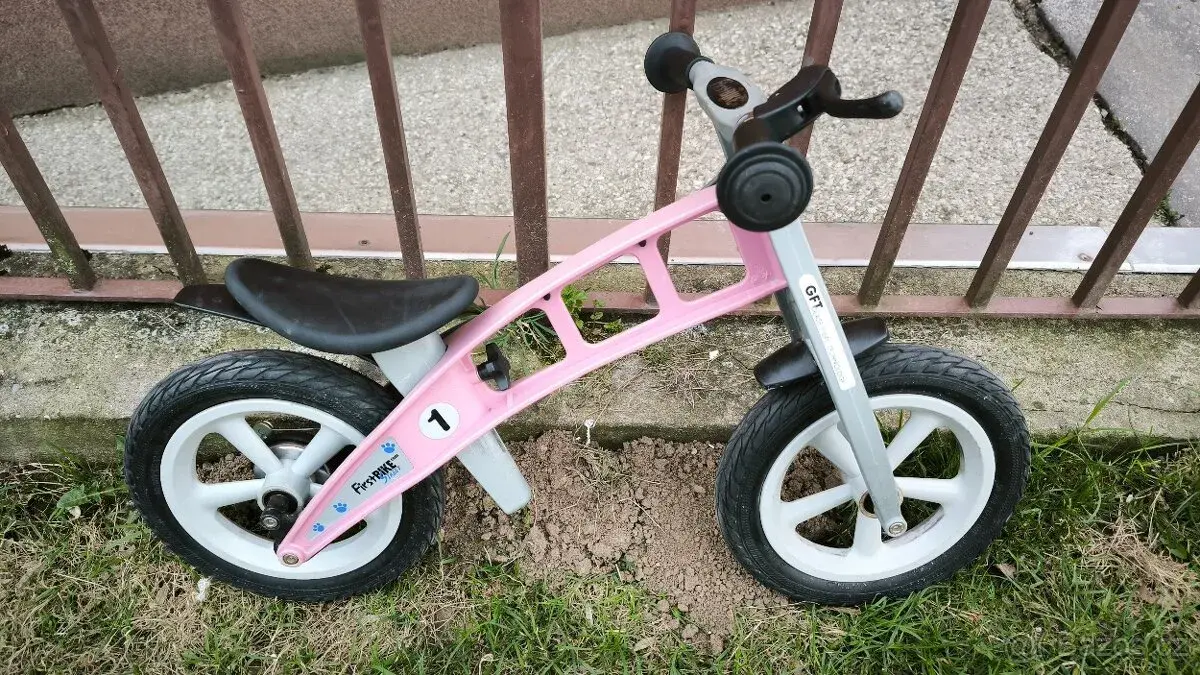 Odrážedlo First Bike