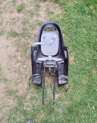 Sedačka na kolo Polisport