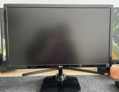 Monitor LG 22M47V1-P