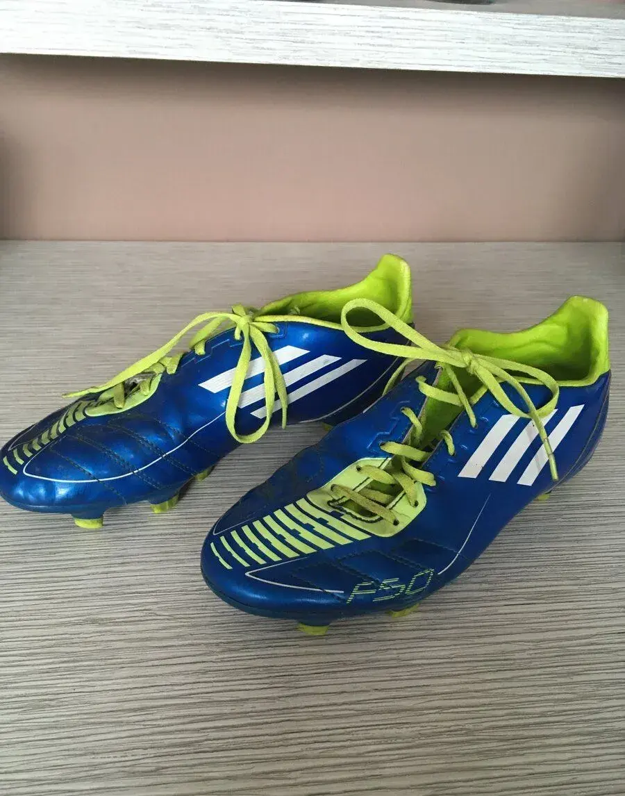 Kopačky zn. ADIDAS vel. 5,5