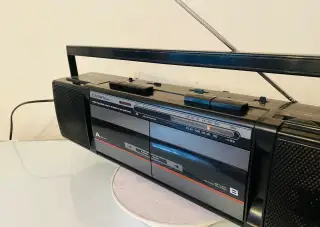 Radiomagnetofon Crown - SZ270N, 80.léta