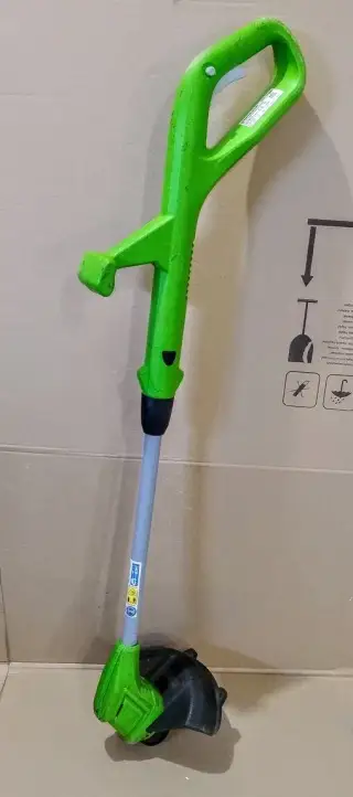 Aku Strunova sekačka