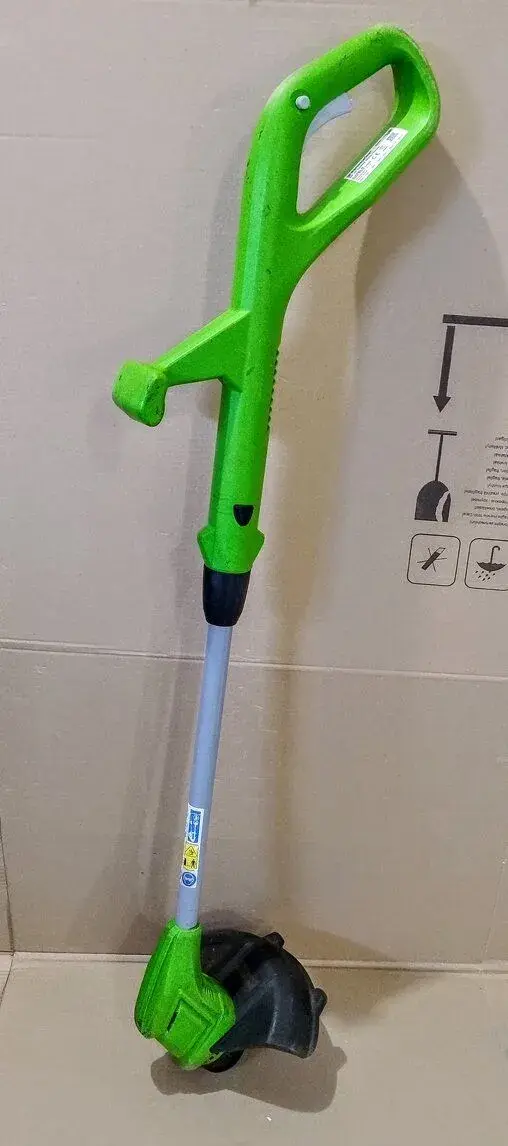Aku Strunova sekačka
