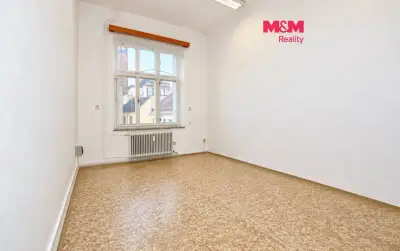Pronájem obchod a služby, 18 m², Jičín, ul. Tylova