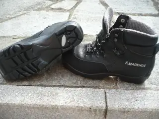 boty na backcountry běžky Madshus velikost 36