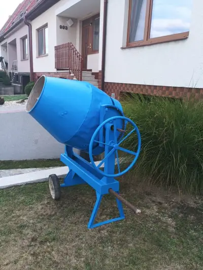 Stavební míchačka