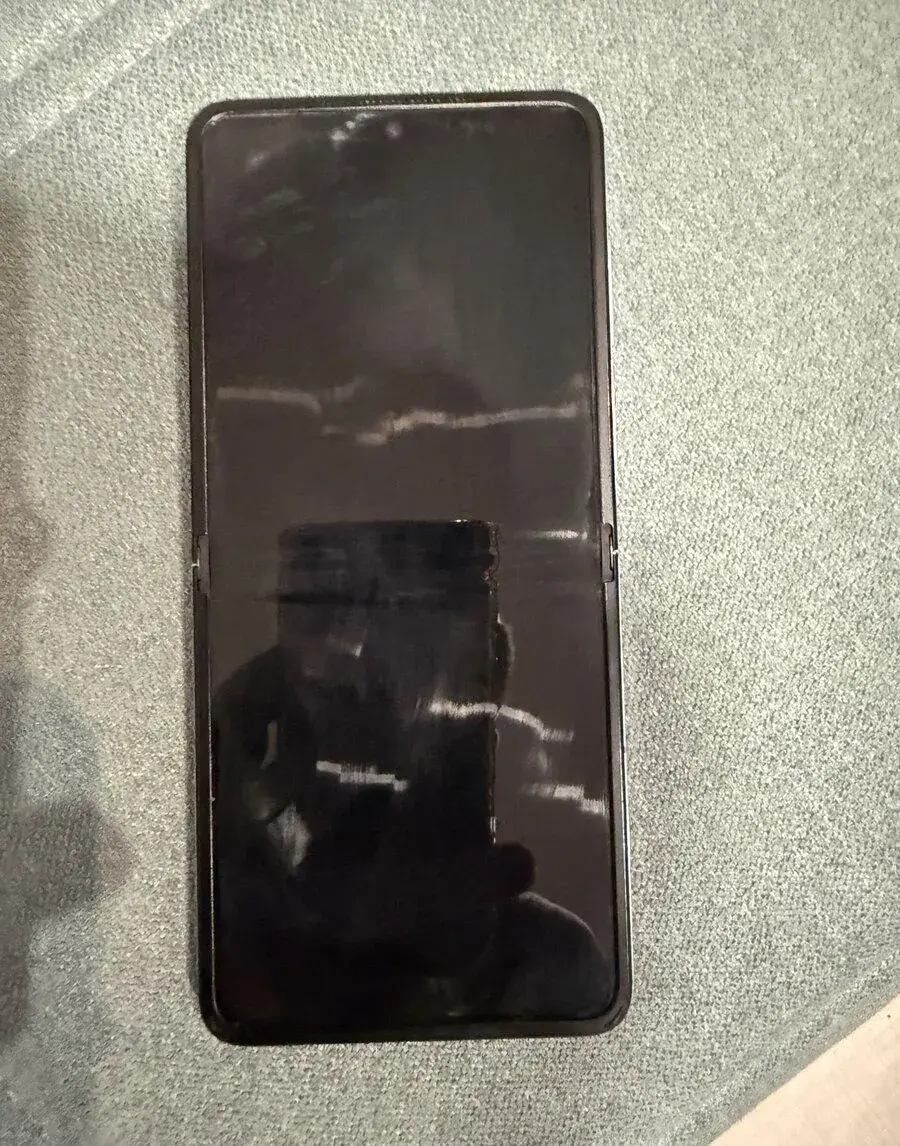 OPPO FIND N2 FLIP