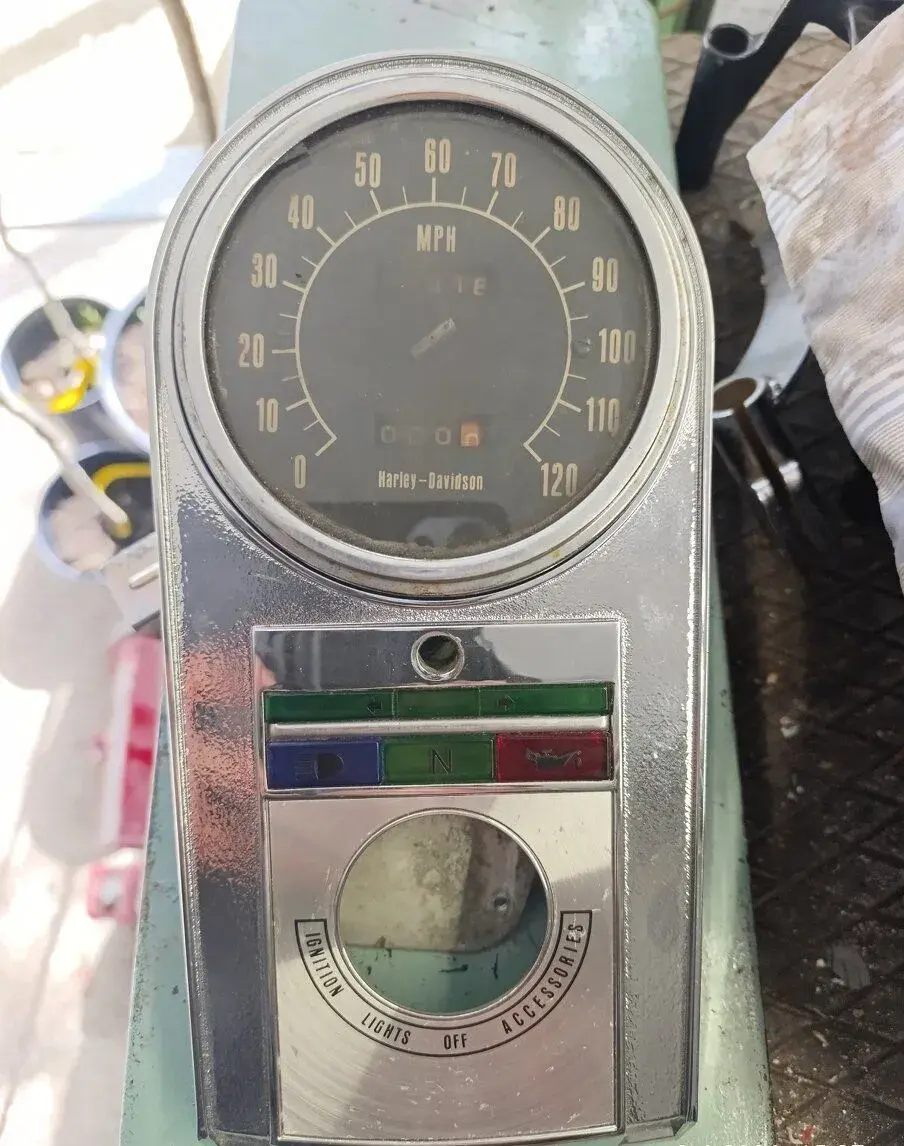 Harley Shovelhead OEM tachometr
