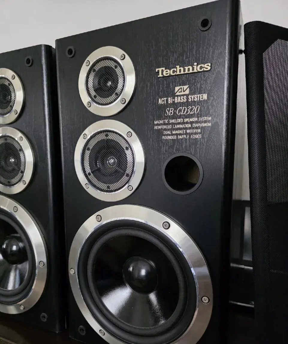 Technics SB-CD 320