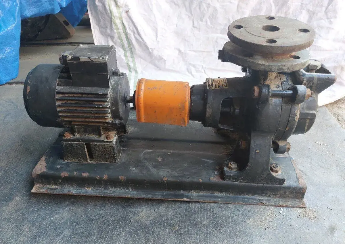 Malé čerpadlo Sigma Hranice VLA-1 s motorem MEZ 370W