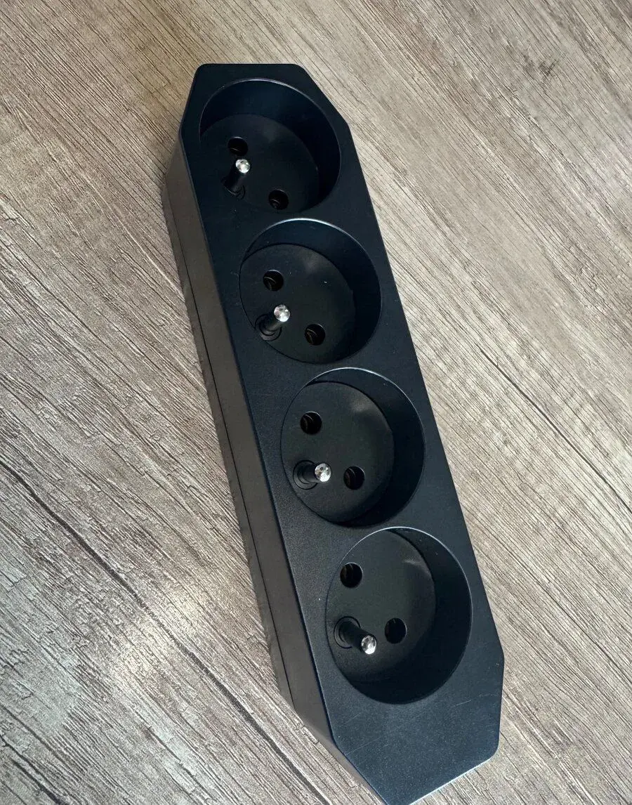 Koncovky na 230V
