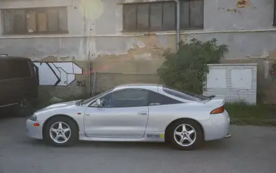 Mitsubishi Eclipse