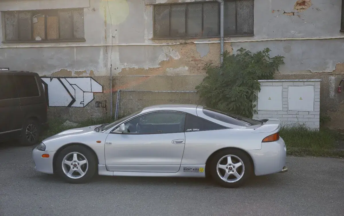 Mitsubishi Eclipse