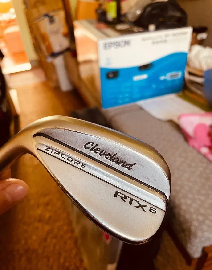 wedge Cleveland RTX6 Zipcore Tour 52,56,60/mid10 LEVÉ